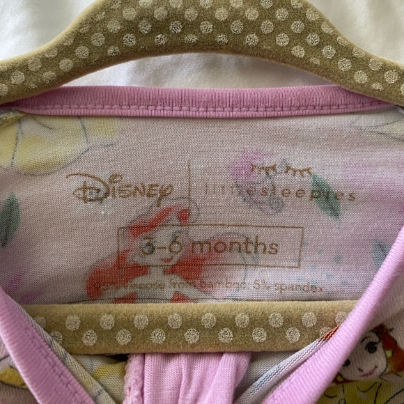 Little Sleepies OG Disney Princesses Pink 3-6 Month Zippy - Picture 5 of 6
